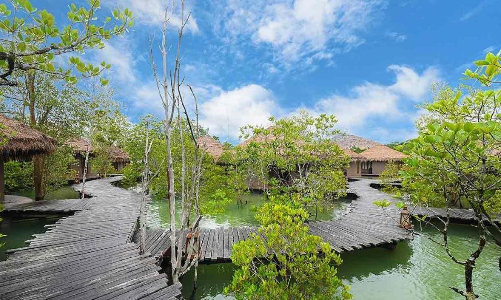 The Blue Sky Resort@ Koh Payam Koh Phayam Exterior foto