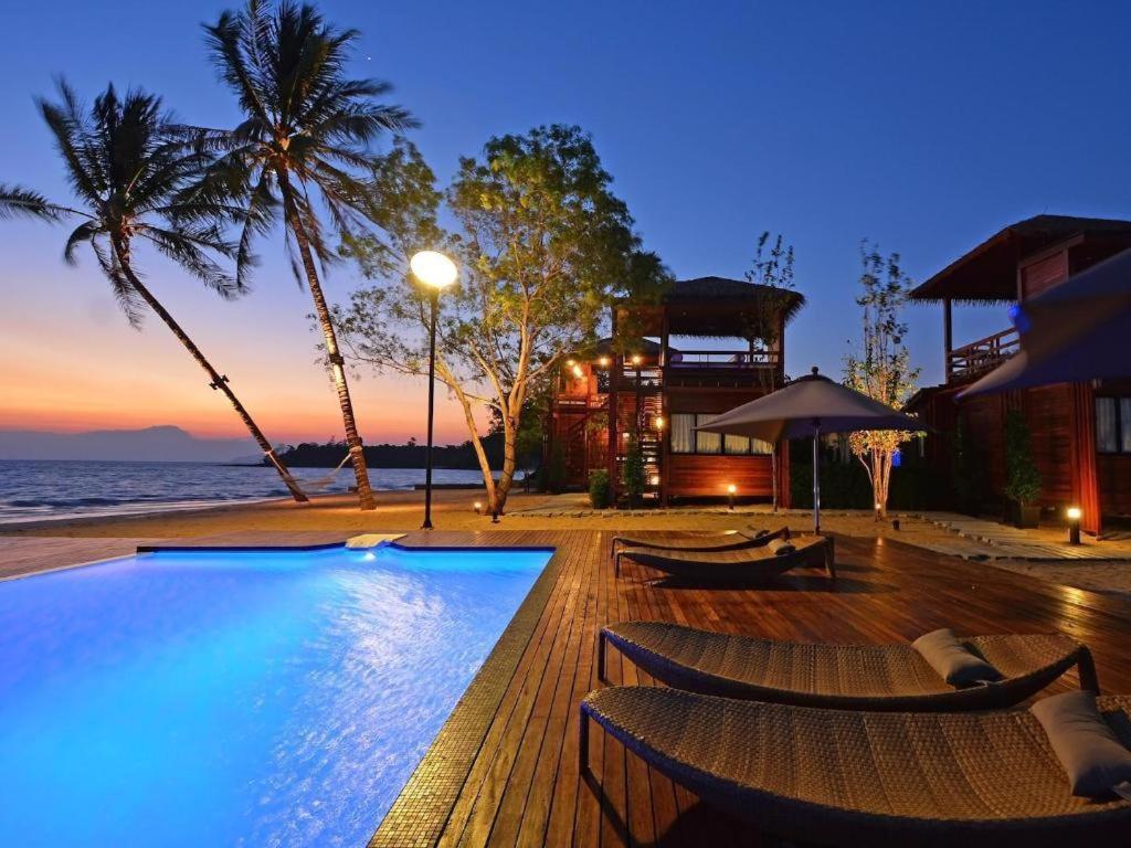 The Blue Sky Resort@ Koh Payam Koh Phayam Exterior foto