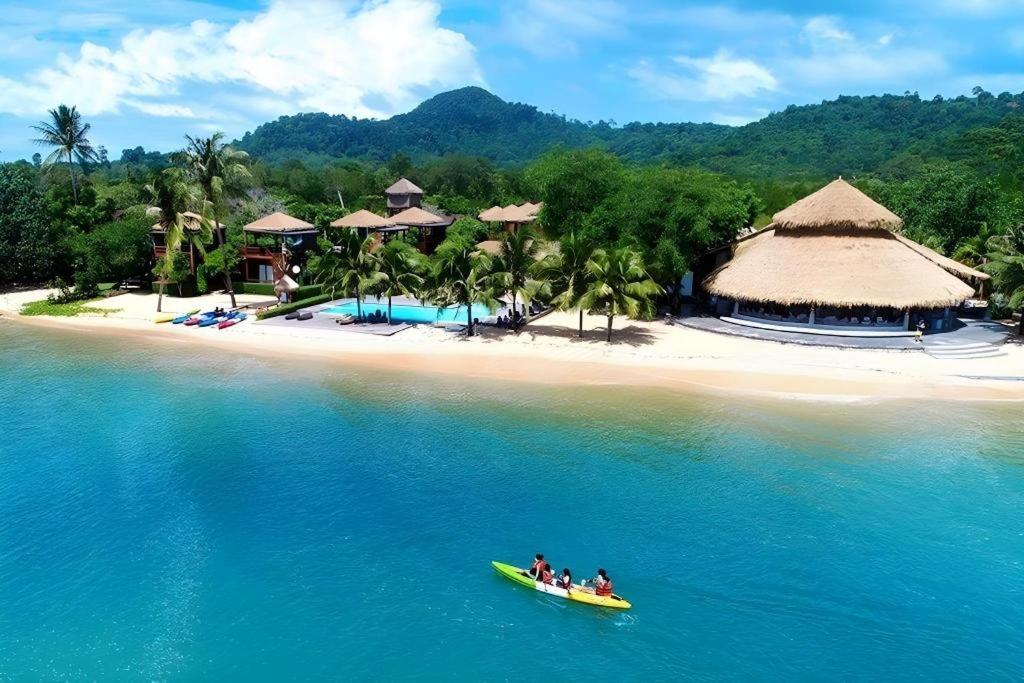 The Blue Sky Resort@ Koh Payam Koh Phayam Exterior foto